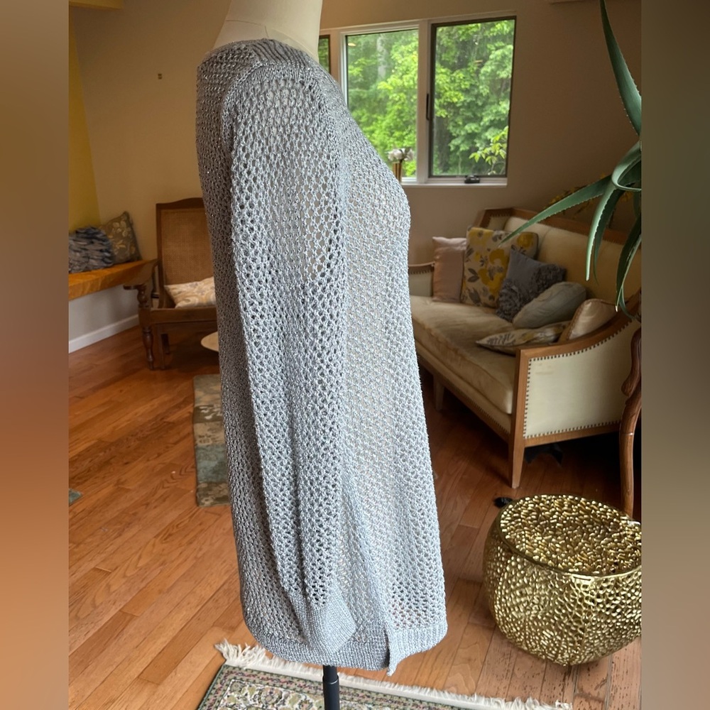 Chico's Gray Crew Neck Sweater with Textured Knit Size 1 - Picture 2 of 6